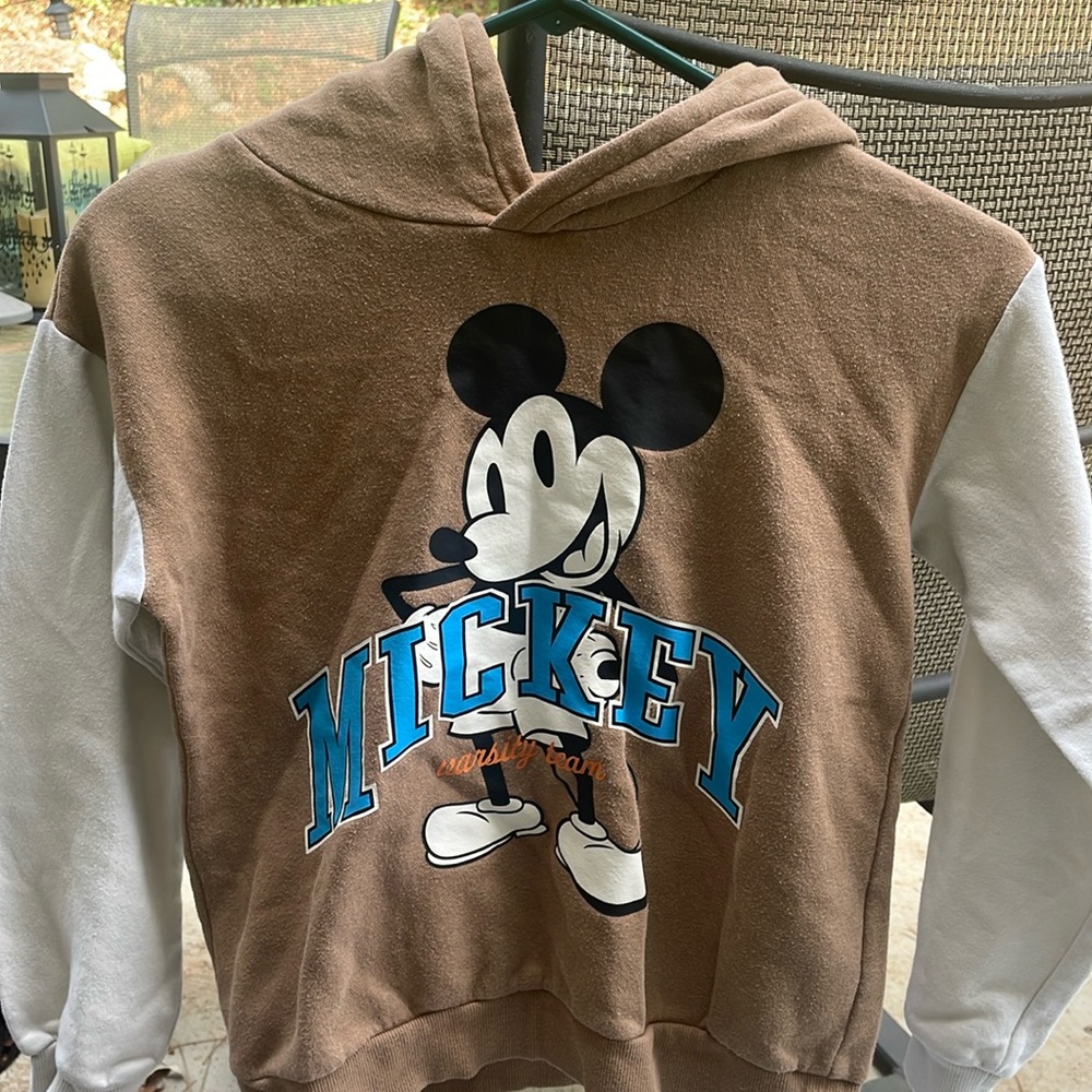 H.M Mickey varsity team